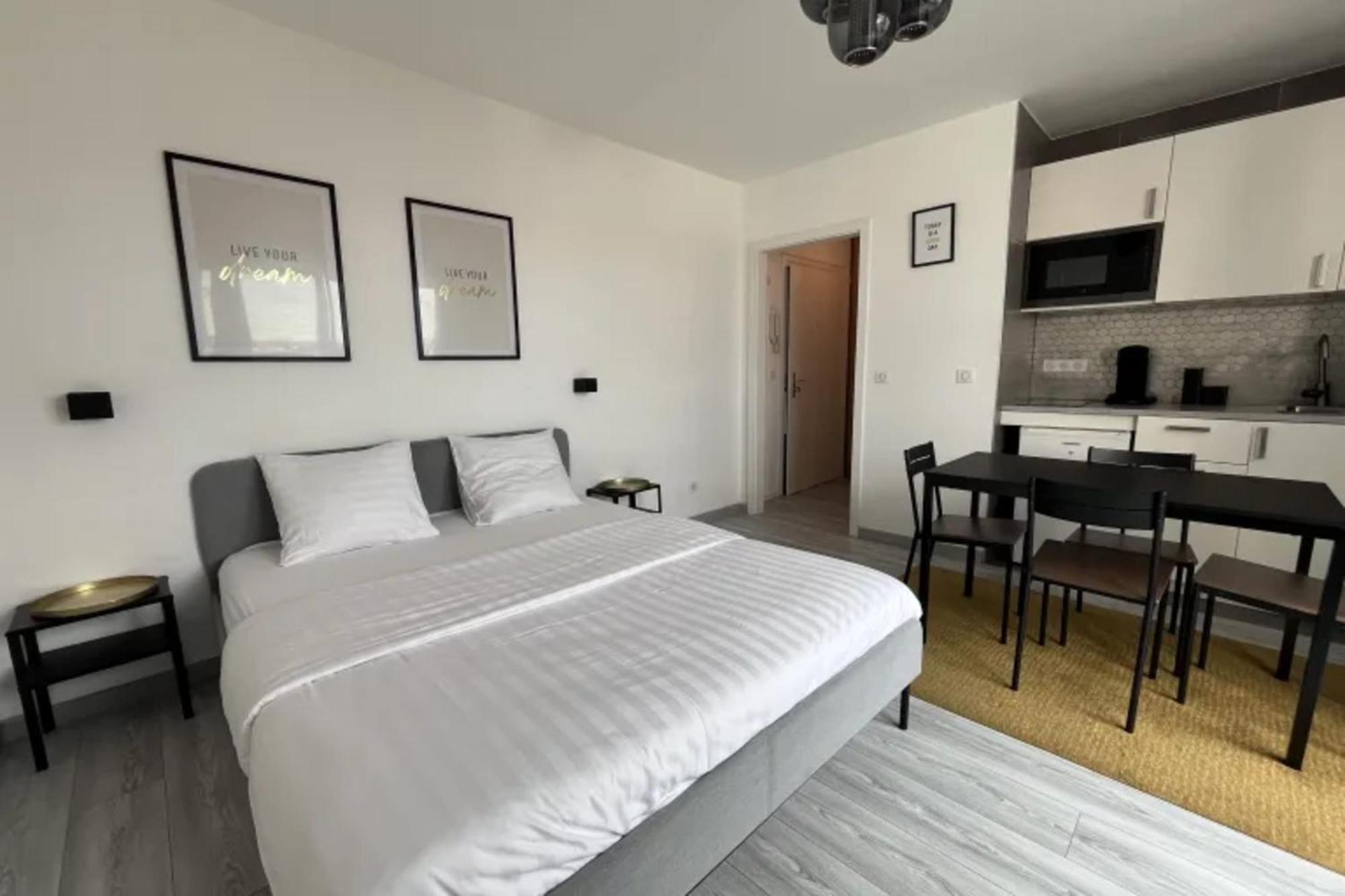 Cosy Rent Strasbourg Wifi Terrasse St Aloise Villa Esterno foto